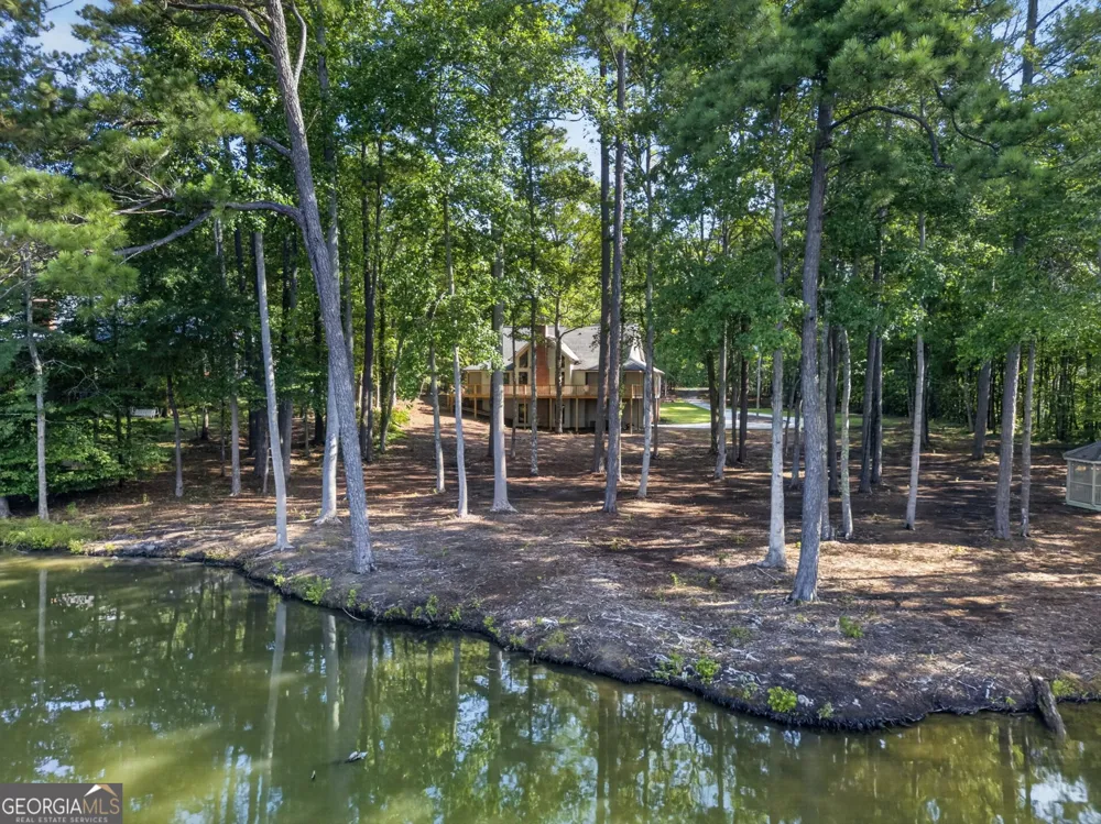 341 TEEPEE TRL Whitesburg, GA 30185