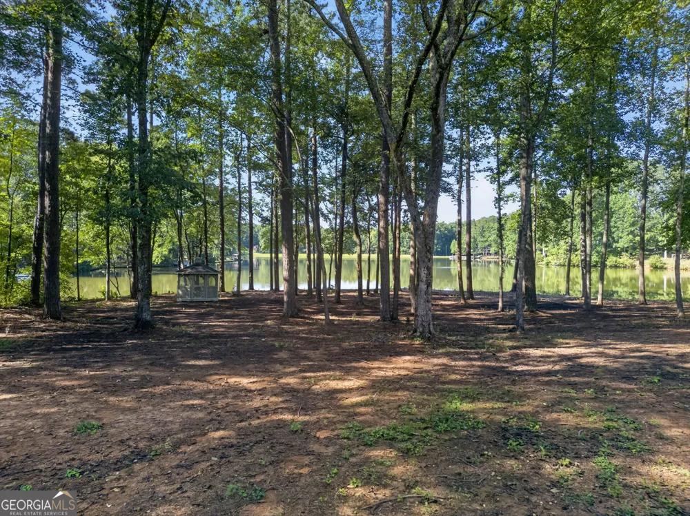 341 TEEPEE TRL Whitesburg, GA 30185