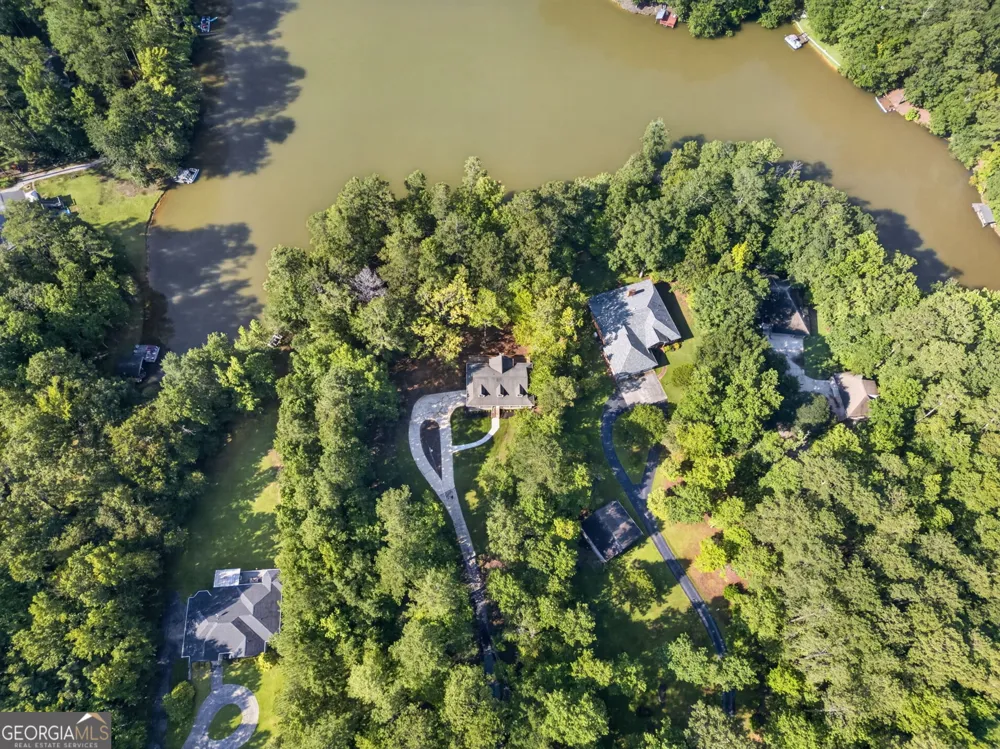 341 TEEPEE TRL Whitesburg, GA 30185