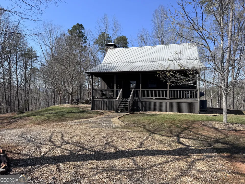 333 Laurel Mountain DR Toccoa, GA 30577