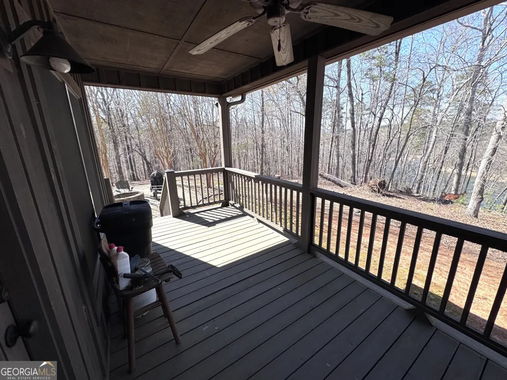 333 Laurel Mountain DR Toccoa, GA 30577