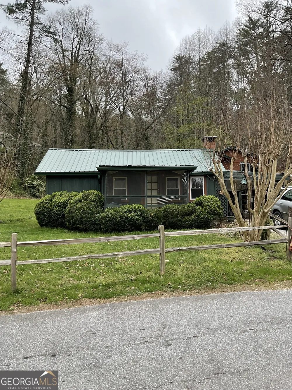 138 Taylors Chapel RD Rabun Gap, GA 30568