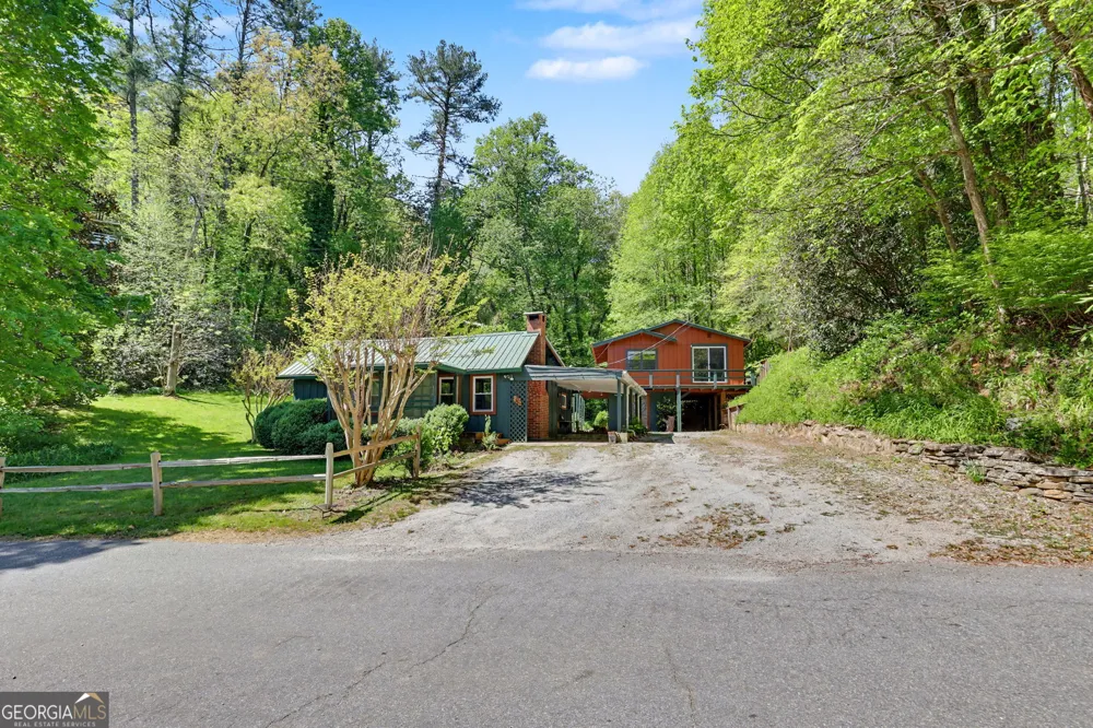 138 Taylors Chapel RD Rabun Gap, GA 30568