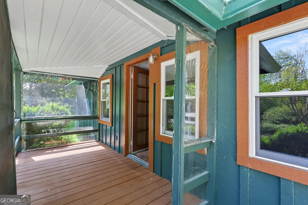 138 Taylors Chapel RD Rabun Gap, GA 30568