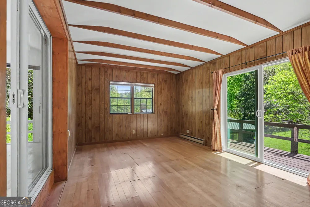 138 Taylors Chapel RD Rabun Gap, GA 30568