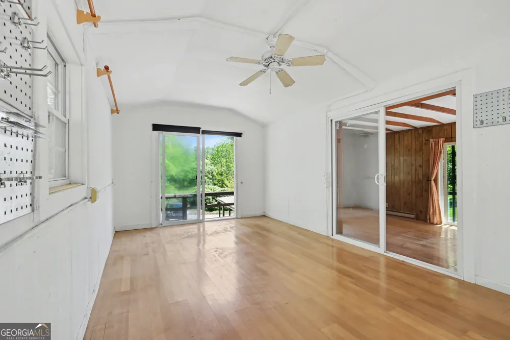 138 Taylors Chapel RD Rabun Gap, GA 30568