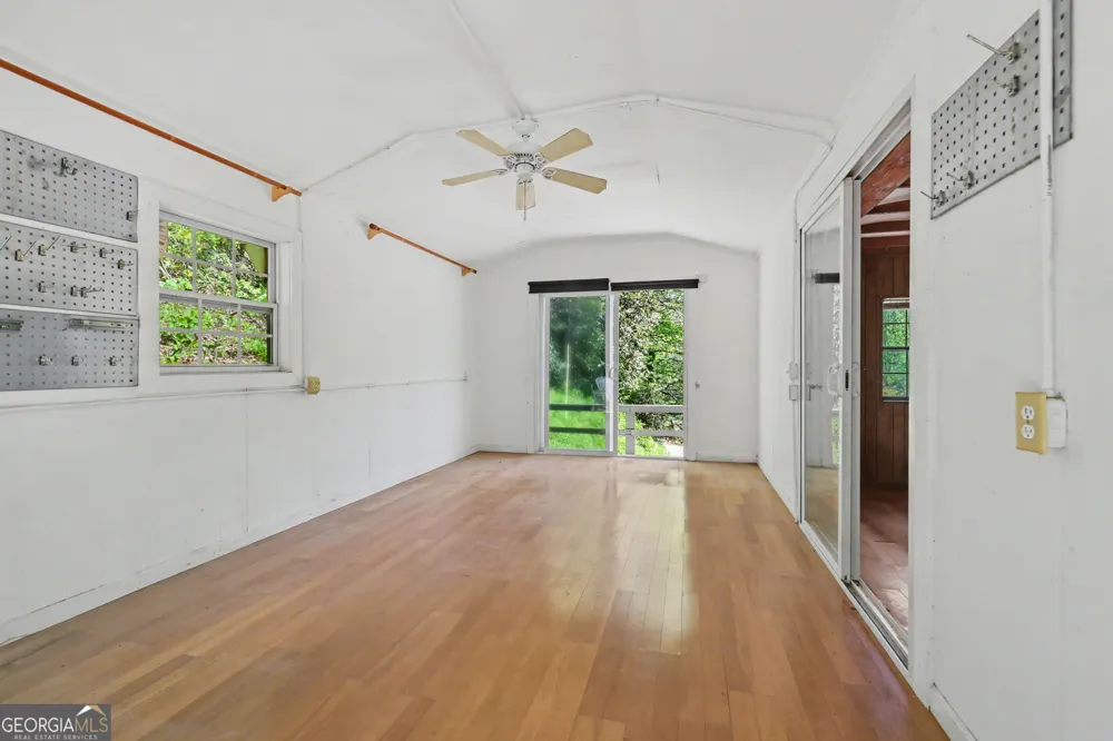 138 Taylors Chapel RD Rabun Gap, GA 30568