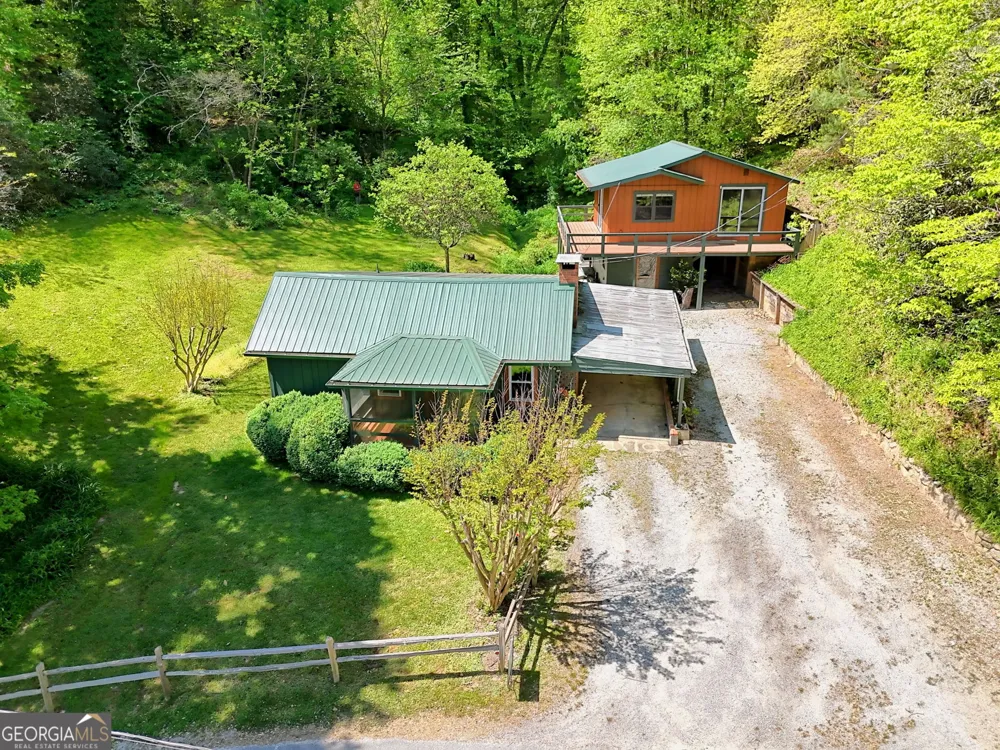 138 Taylors Chapel RD Rabun Gap, GA 30568