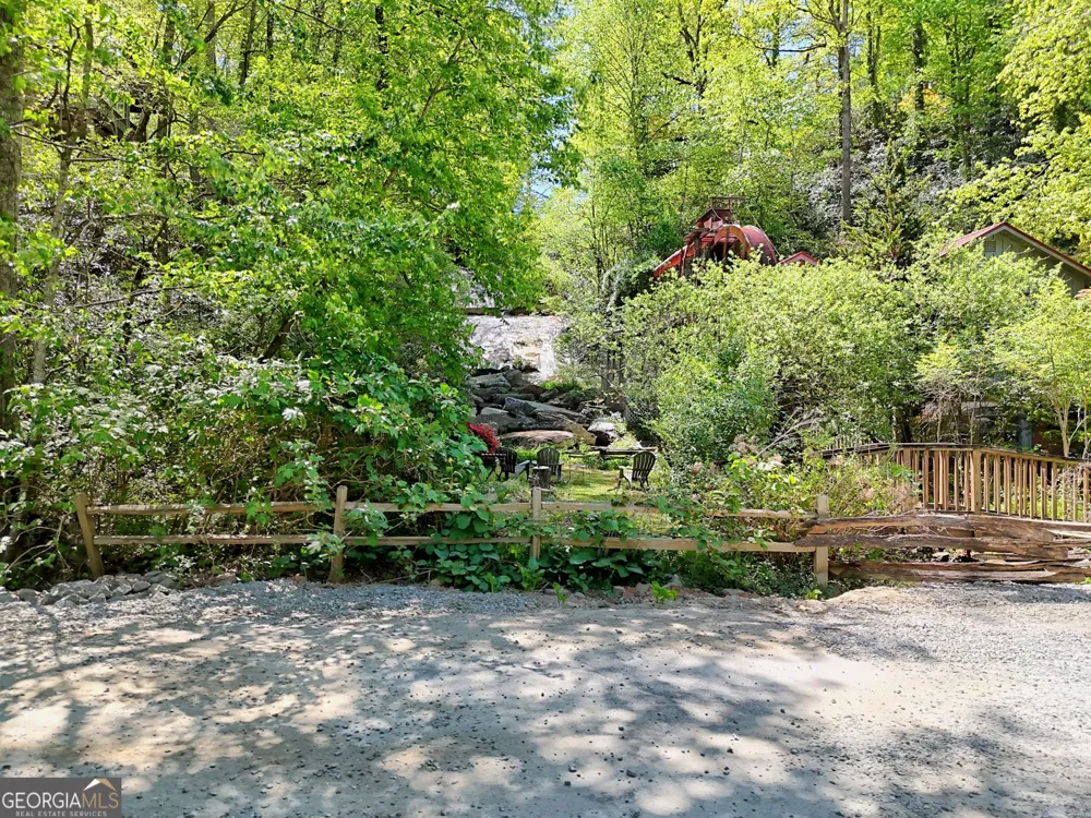 138 Taylors Chapel RD Rabun Gap, GA 30568