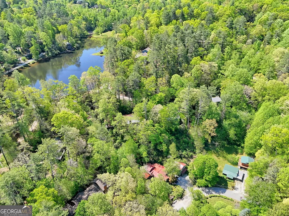 138 Taylors Chapel RD Rabun Gap, GA 30568