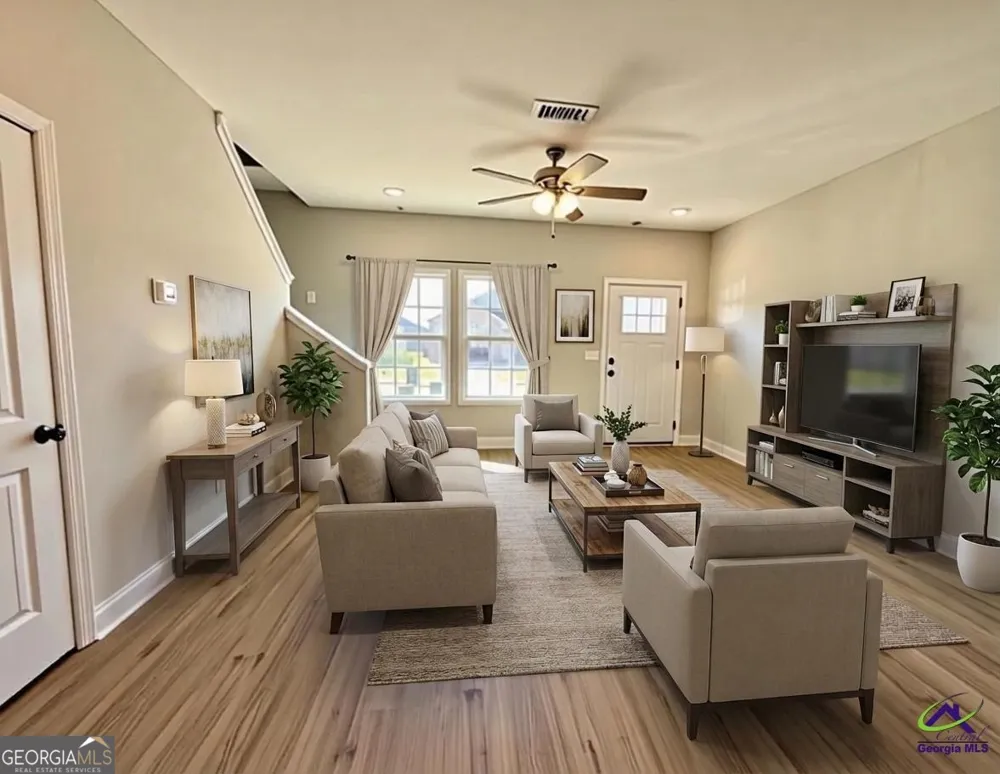 212 Beau Claire CIR Byron, GA 31008