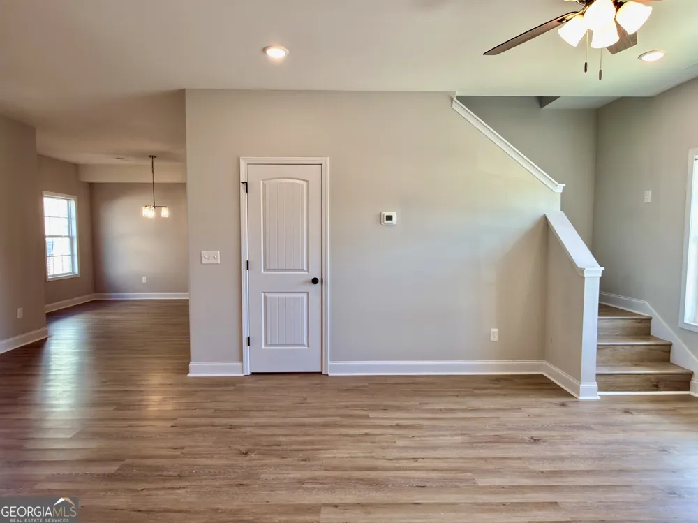 212 Beau Claire CIR Byron, GA 31008
