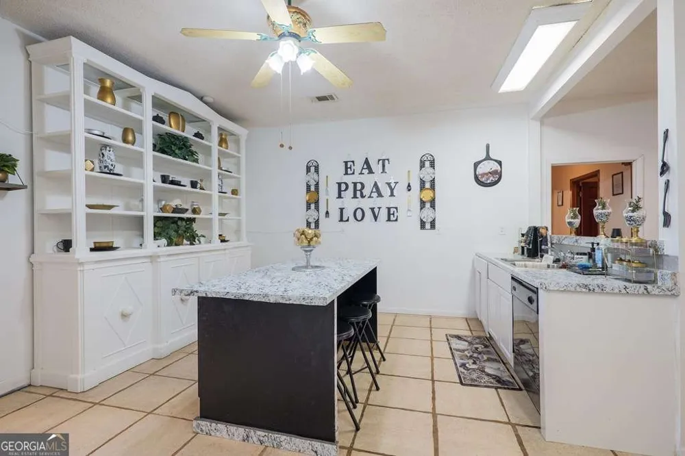 3473- 3807 Kay CIR Valdosta, GA 31606