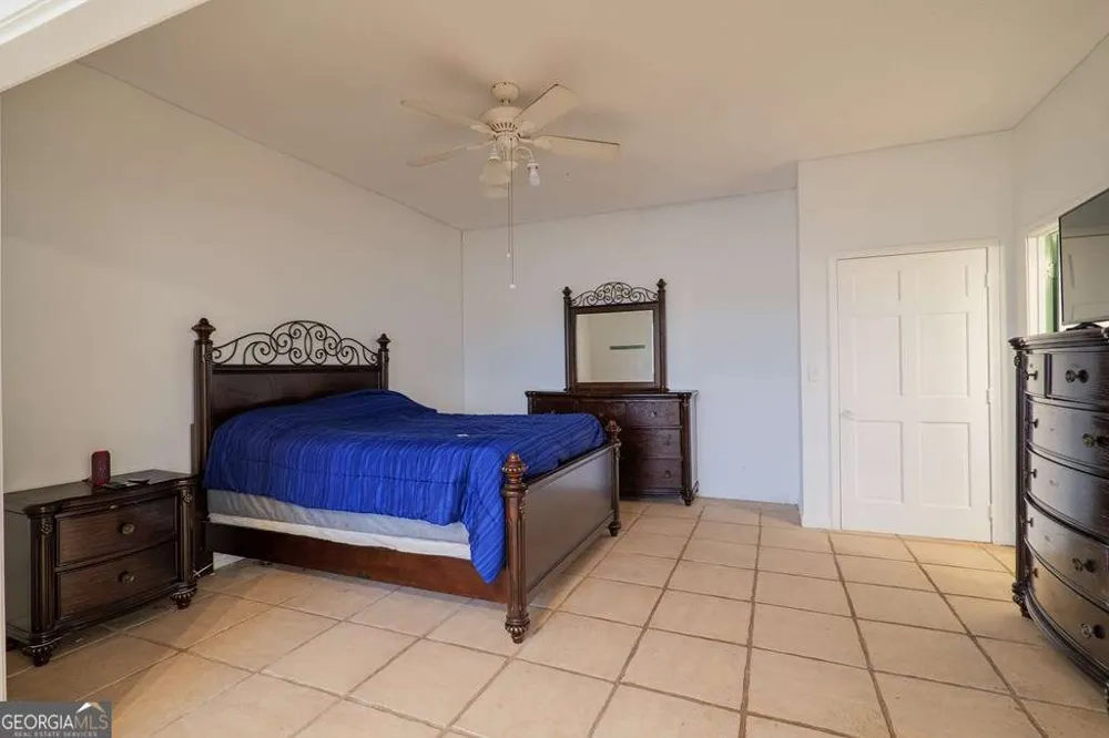 3473- 3807 Kay CIR Valdosta, GA 31606