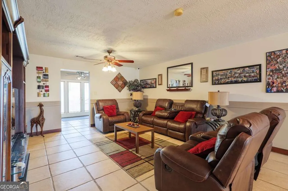3473- 3807 Kay CIR Valdosta, GA 31606