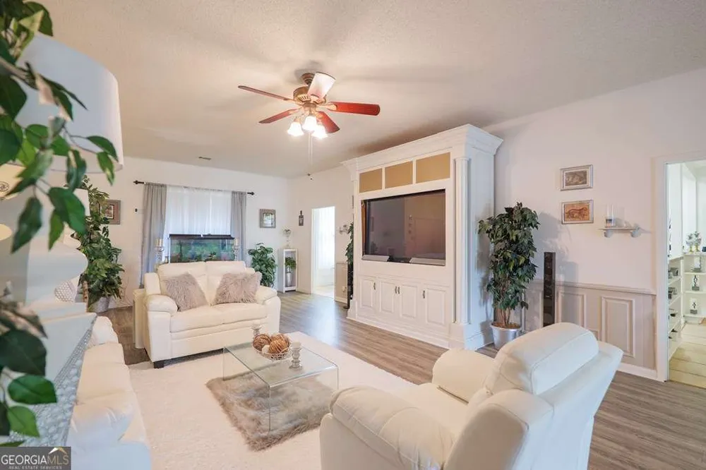 3473- 3807 Kay CIR Valdosta, GA 31606