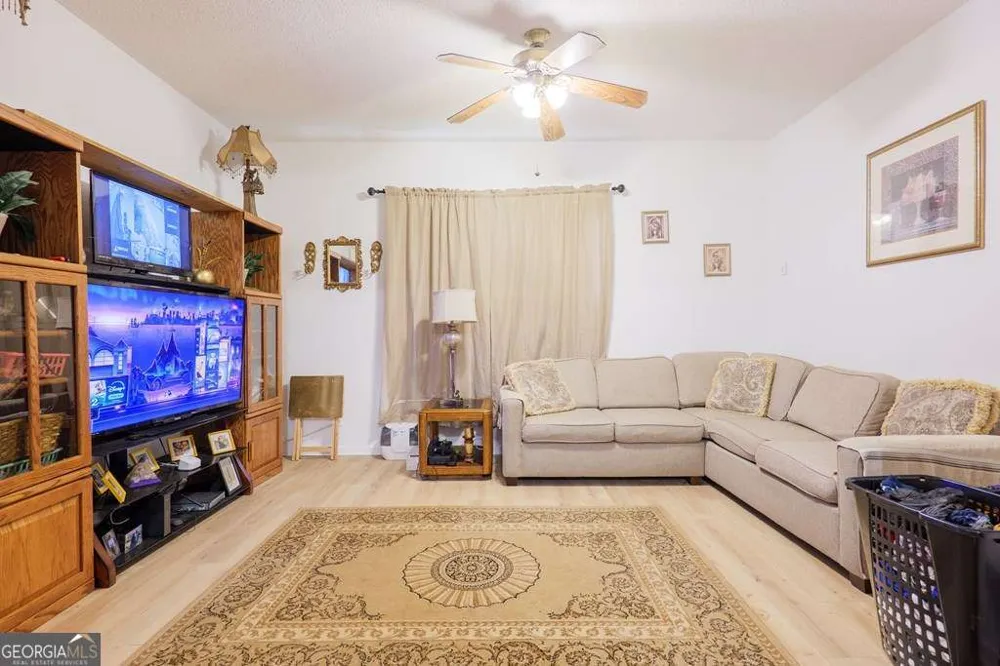 3473- 3807 Kay CIR Valdosta, GA 31606
