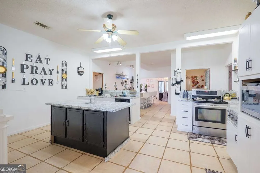 3473- 3807 Kay CIR Valdosta, GA 31606