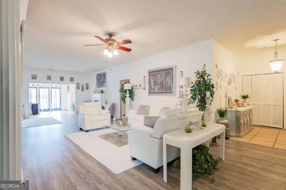 3473- 3807 Kay CIR Valdosta, GA 31606