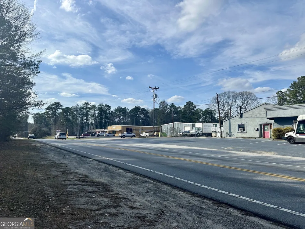 10891 Veterans Memorial HWY Lithia Springs, GA 30122