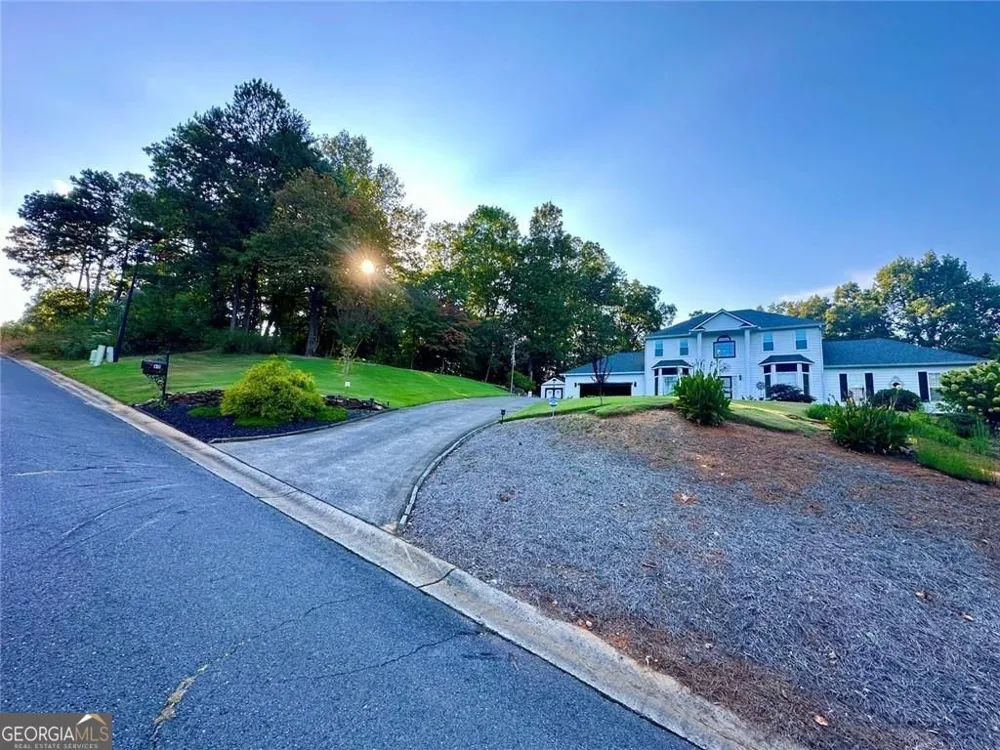 98 Magnolia CT Summerville, GA 30747