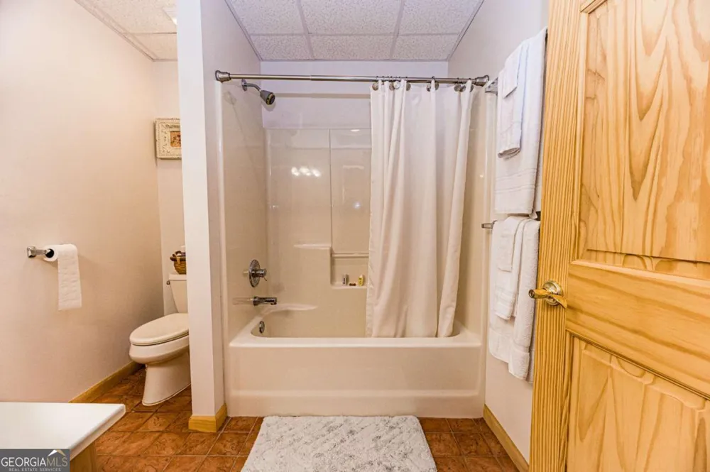 15 Alm Strasse Helen, GA 30545