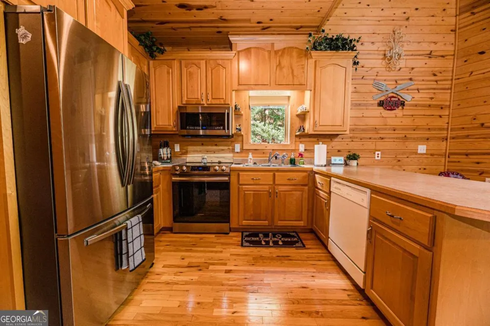 15 Alm Strasse Helen, GA 30545