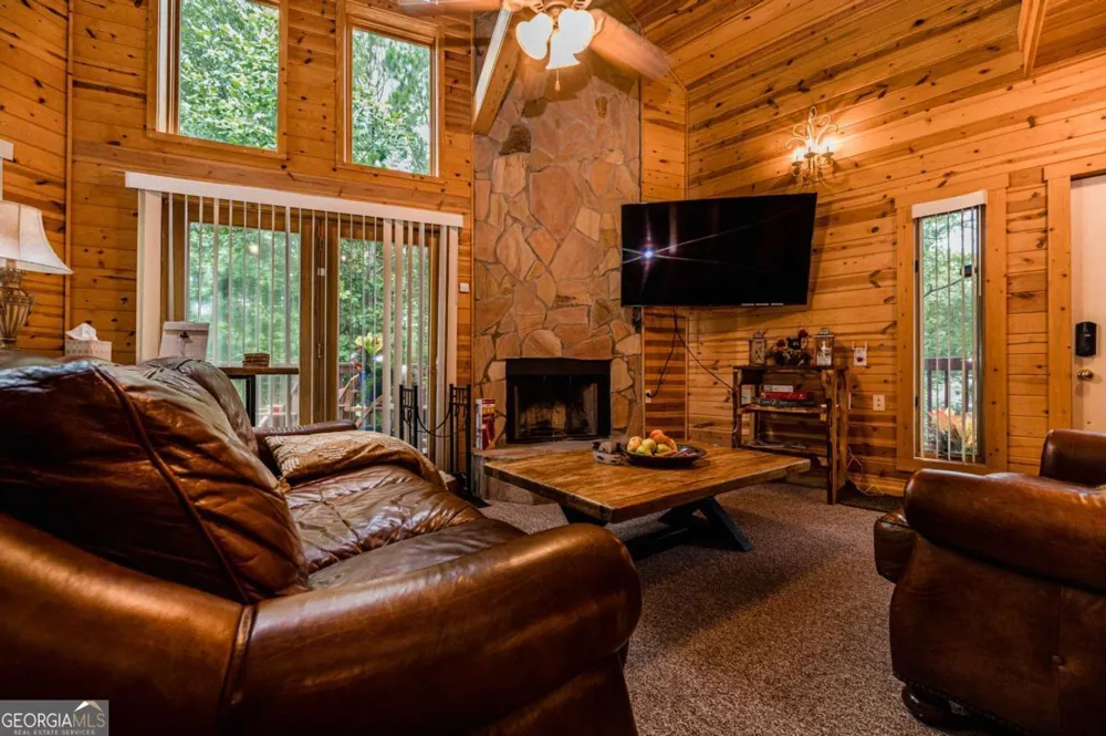 15 Alm Strasse Helen, GA 30545