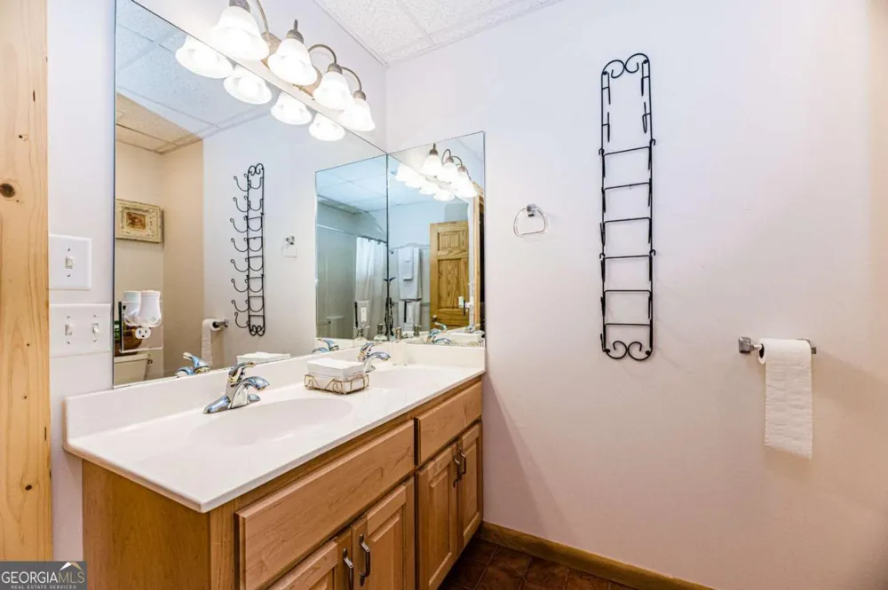 15 Alm Strasse Helen, GA 30545