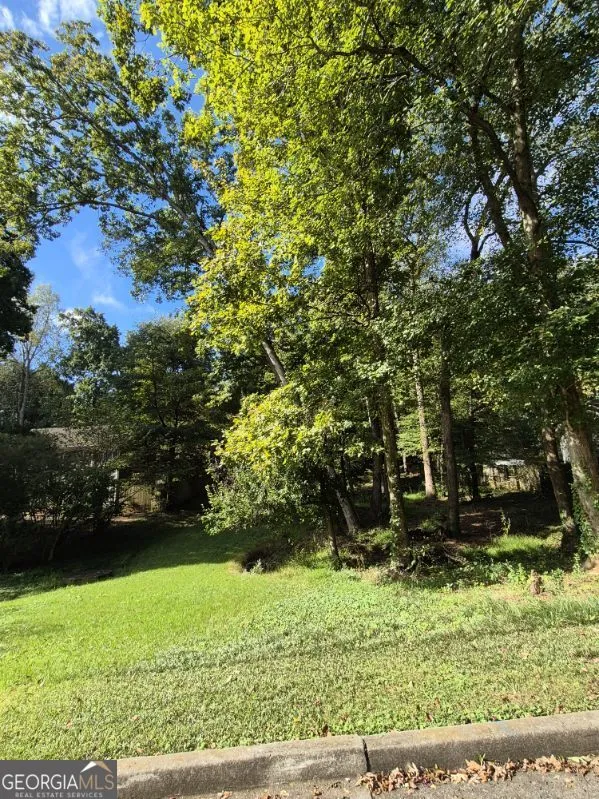 577 Dorsey CIR SW Lilburn, GA 30047
