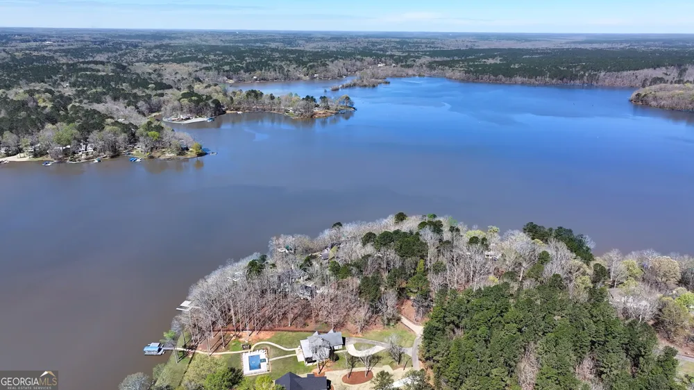1921 Withrow RD Greensboro, GA 30642