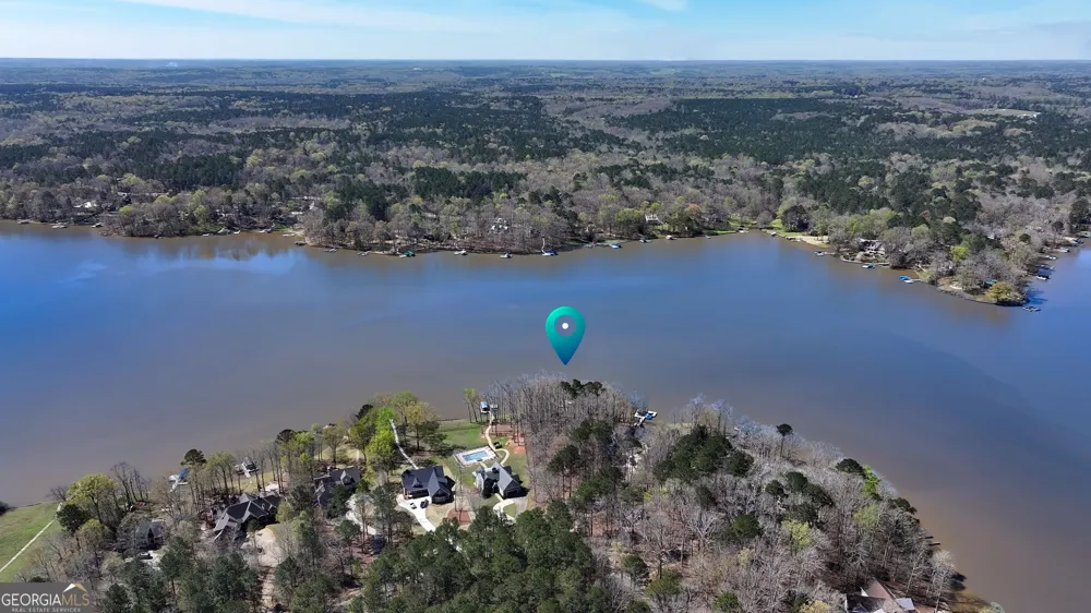 1921 Withrow RD Greensboro, GA 30642