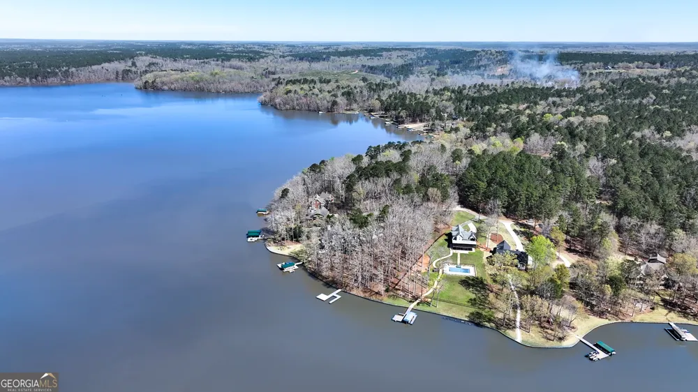 1921 Withrow RD Greensboro, GA 30642