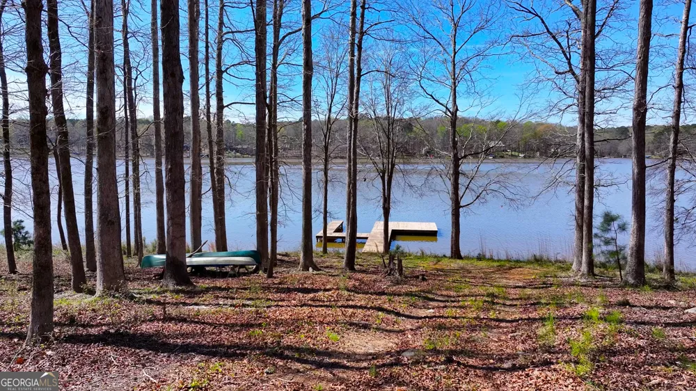 1921 Withrow RD Greensboro, GA 30642