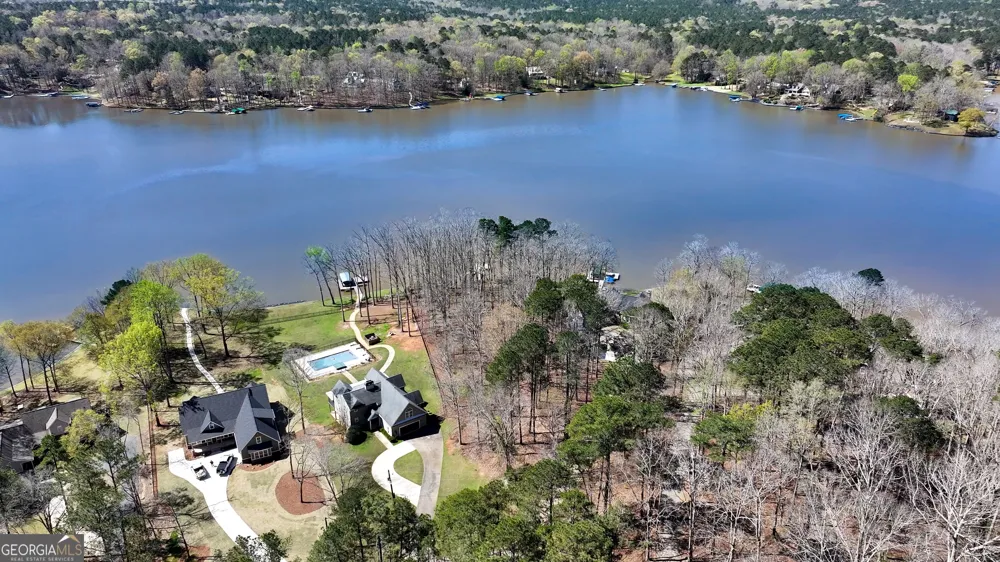 1921 Withrow RD Greensboro, GA 30642