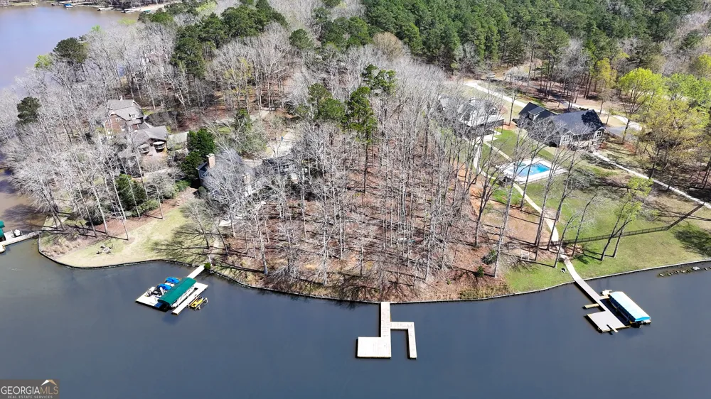1921 Withrow RD Greensboro, GA 30642
