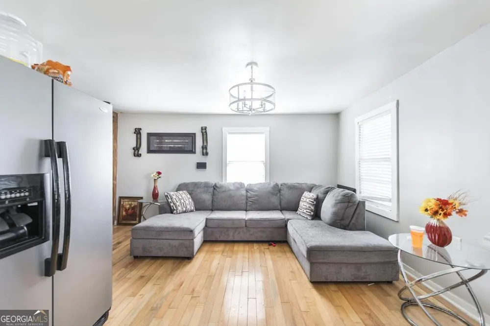 511 Forsyth ST Montezuma, GA 31063