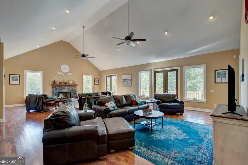 6190 Crestline DR Dawsonville, GA 30534