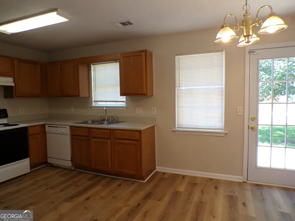 28 Princeton Place DR Adairsville, GA 30103