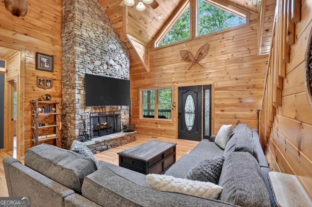 2587 Goose Island RD Cherry Log, GA 30522