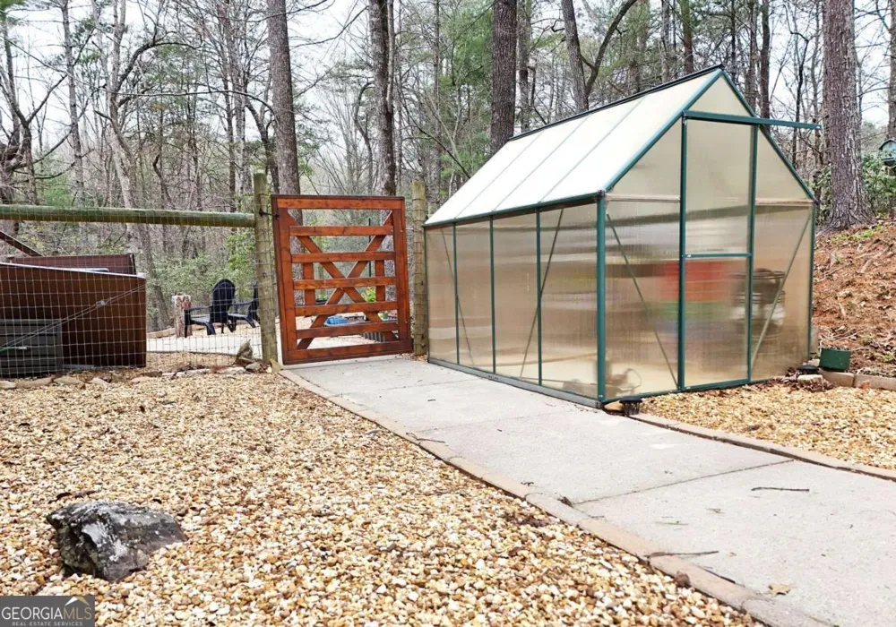 2587 Goose Island RD Cherry Log, GA 30522