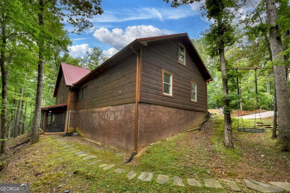 2587 Goose Island RD Cherry Log, GA 30522