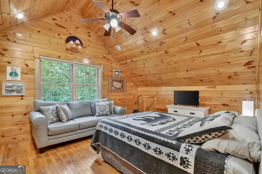 2587 Goose Island RD Cherry Log, GA 30522