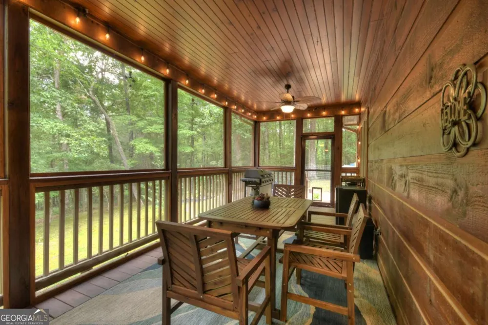 2587 Goose Island RD Cherry Log, GA 30522