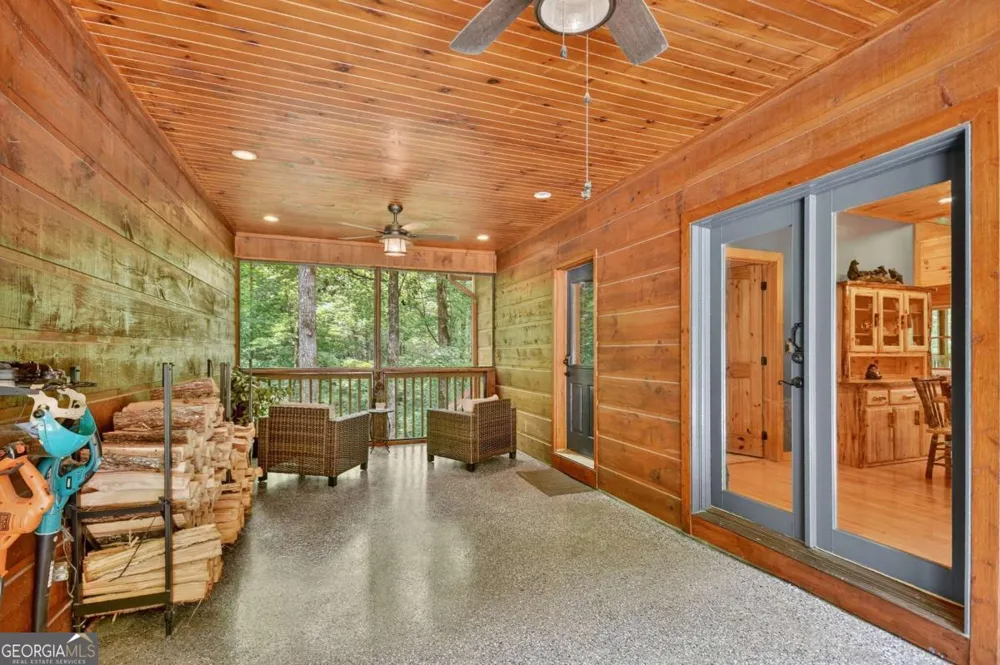 2587 Goose Island RD Cherry Log, GA 30522