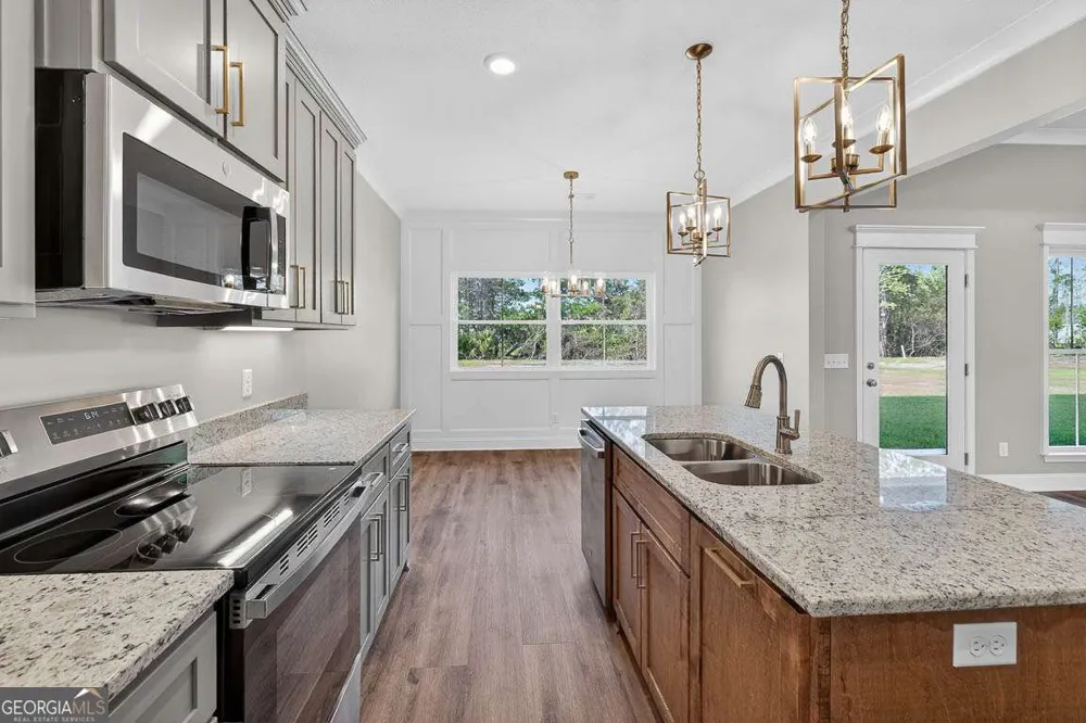 77 Silver Bluff DR Brunswick, GA 31523