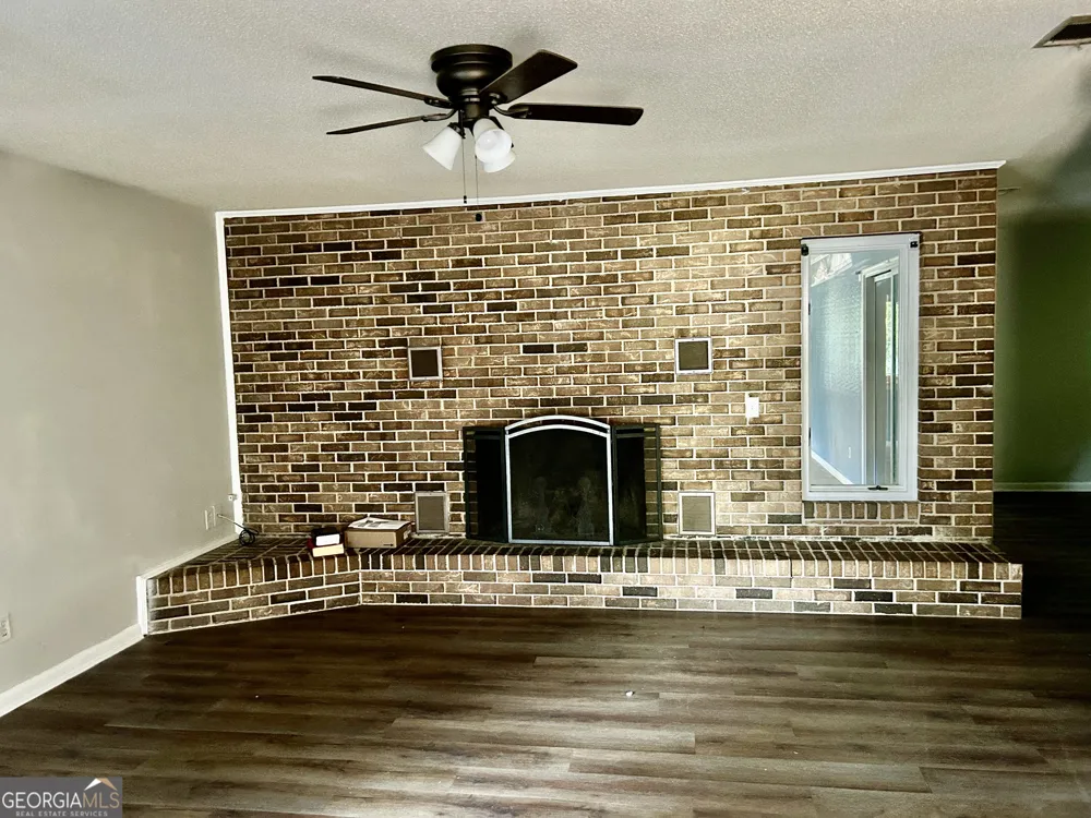 99 Holly RD Sylvania, GA 30467