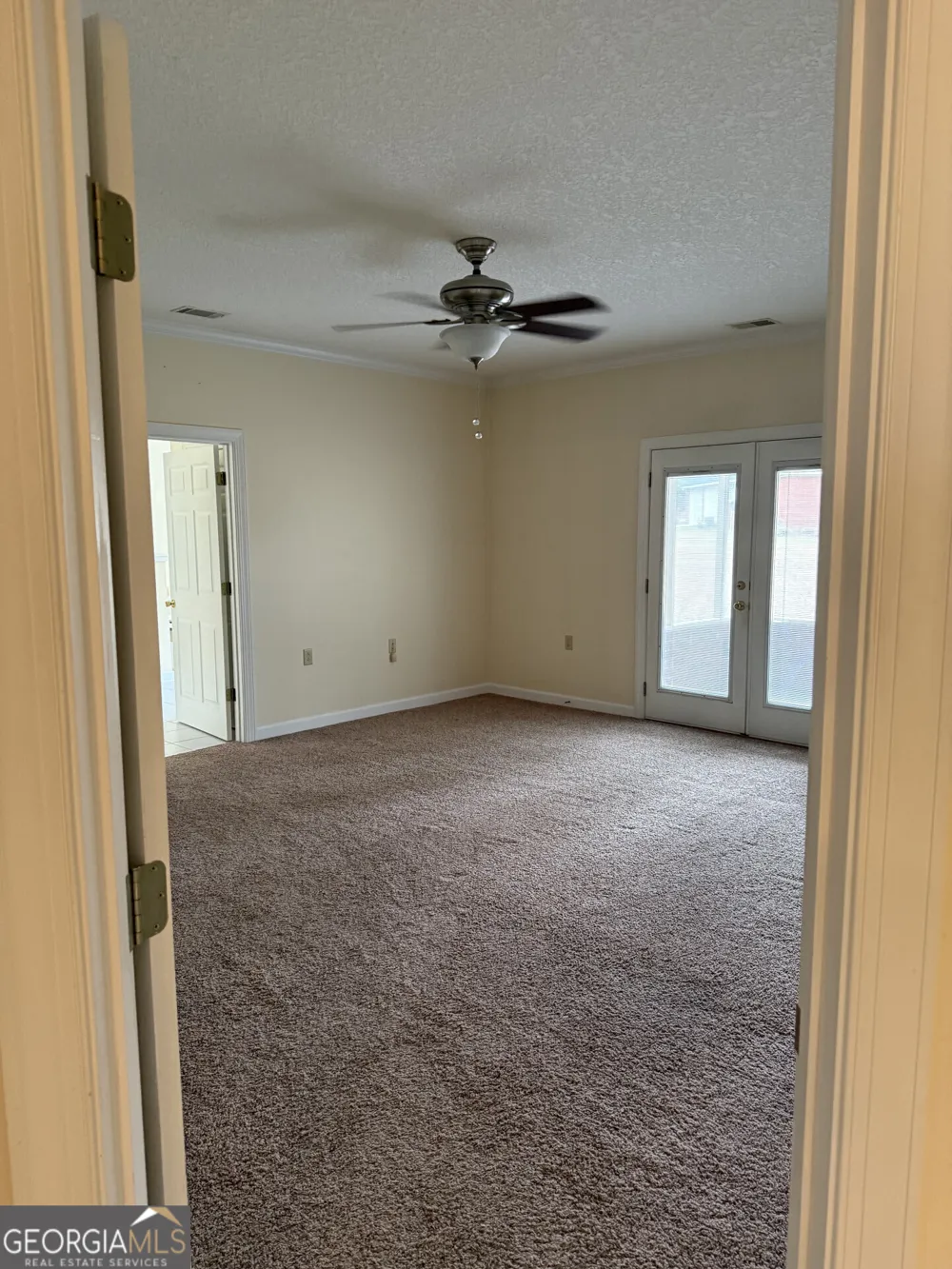 102 Oak CIR Glennville, GA 30427