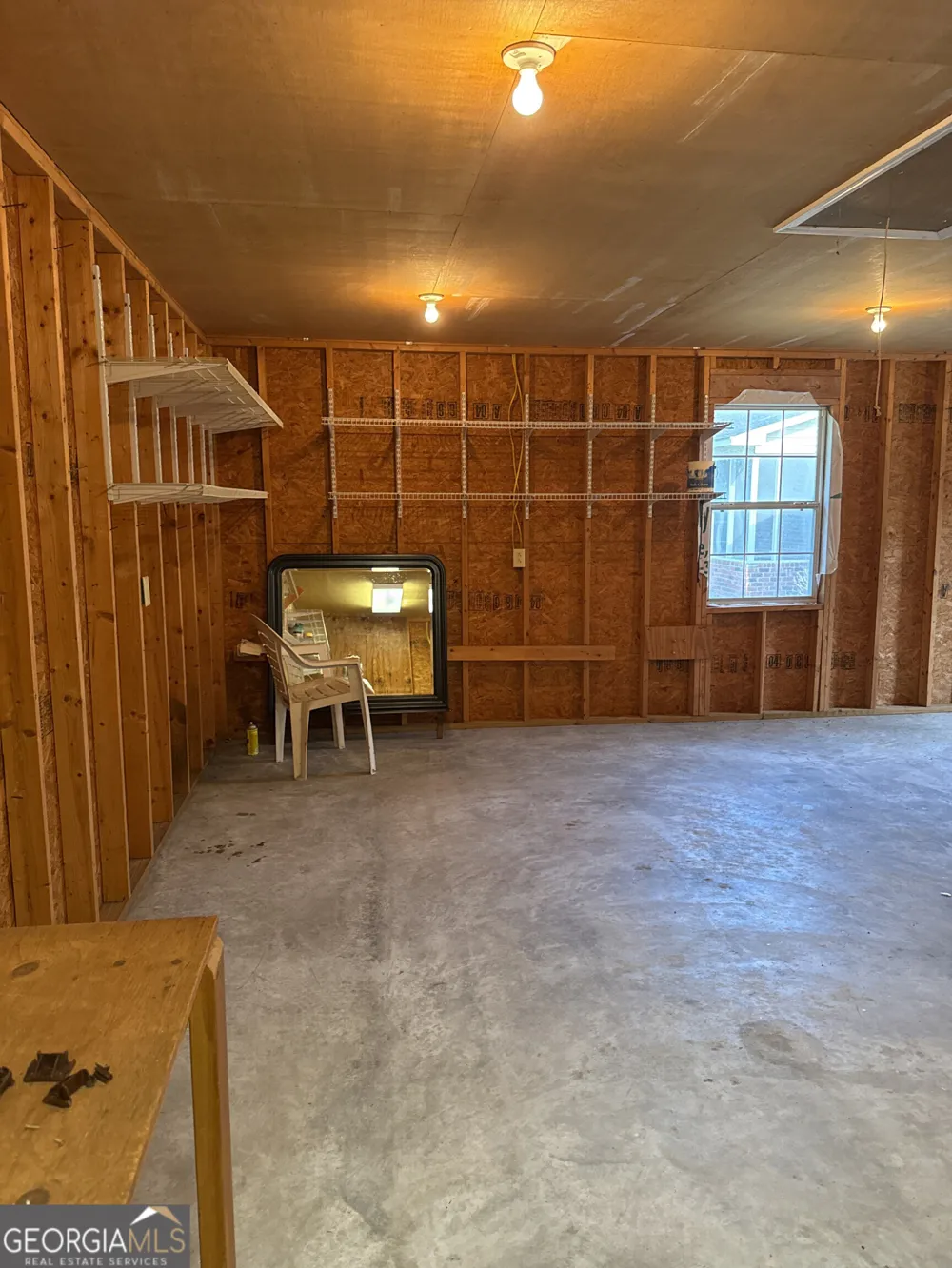102 Oak CIR Glennville, GA 30427