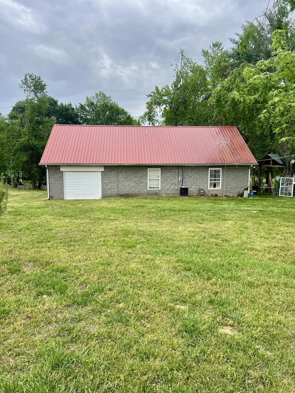 7526 Johnny Crow Rd Lyles, TN 37098